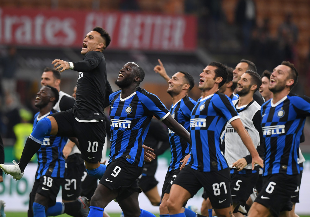 库里31+7+7巴特勒21分 字母哥空砍34分勇士力克雄鹿